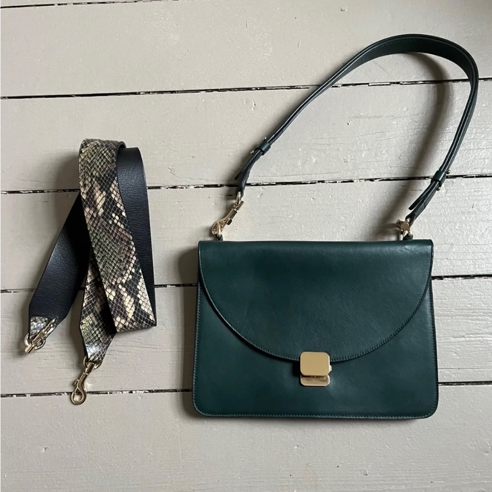 Cuyana Structured Accordion Cross Body Bag